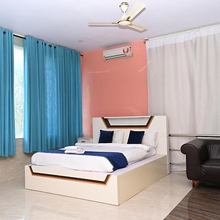 Airport Residency Hotel Devanahalli Bagian luar foto