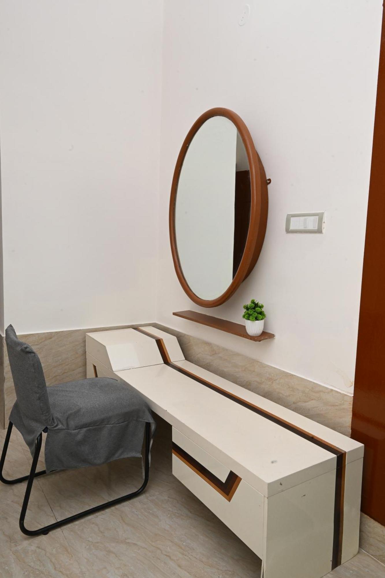 Airport Residency Hotel Devanahalli Bagian luar foto