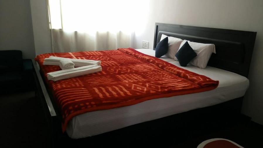 Airport Residency Hotel Devanahalli Bagian luar foto